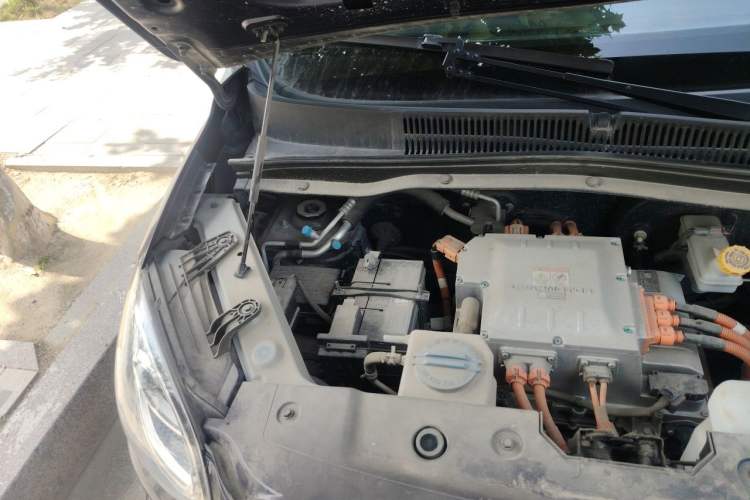Used Leapmotor T03 2022 Agate Edition Engine Bay Right