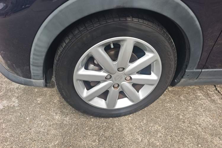 Used Leapmotor T03 2022 Hometown Jade Edition Left Front Wheel Hub