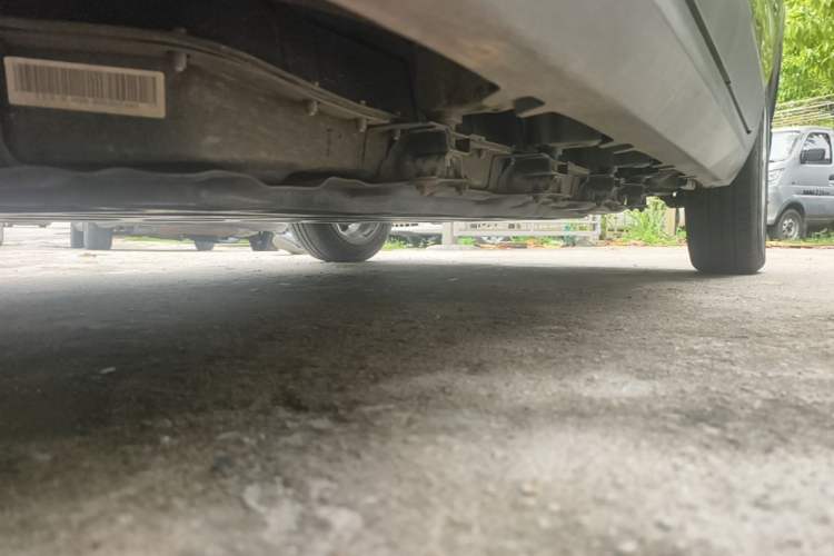 Used Leapmotor T03 2022 Crystal Edition Left Side Sill