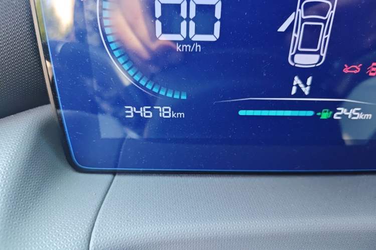 Used Leapmotor T03 2022 Crystal Edition Odometer Close Up