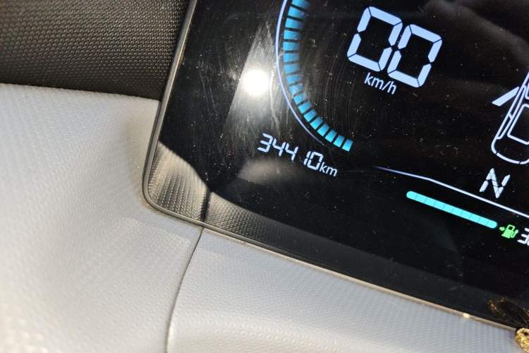 Used Leapmotor T03 2022 Hometown Jade Edition Odometer Close Up
