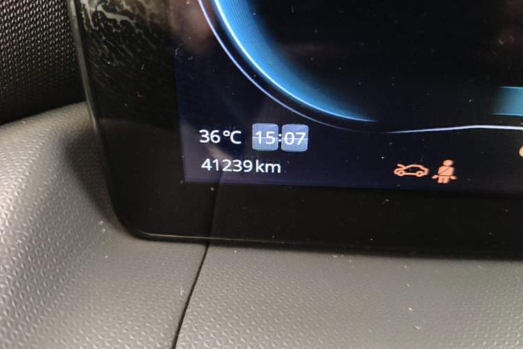 Used Leapmotor T03 2022 Star Diamond Edition Odometer Close Up