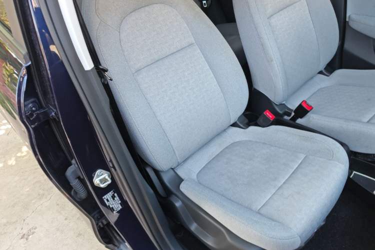 Used Leapmotor T03 2022 Crystal Edition Right Front Seat
