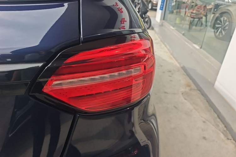 Used Leapmotor T03 2022 Hometown Jade Edition Right Rear Taillight