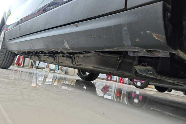 Used Leapmotor T03 2022 Hometown Jade Edition Right Side Sill