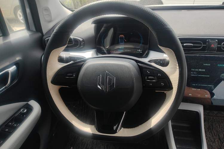 Used Leapmotor T03 2022 YAOJIN Edition Steering Wheel