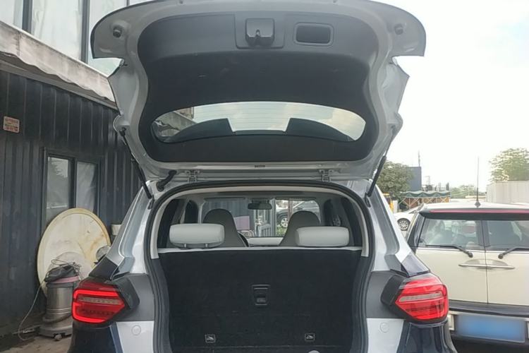 Used Leapmotor T03 2022 Star Diamond Edition Trunk
