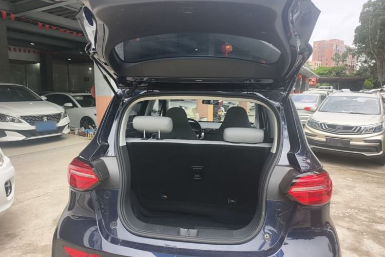 Used Leapmotor T03 2022 Crystal Edition Trunk