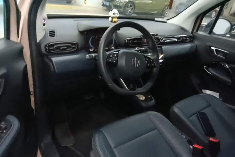 Used Leapmotor T03 2022 Star Diamond Edition Center Console