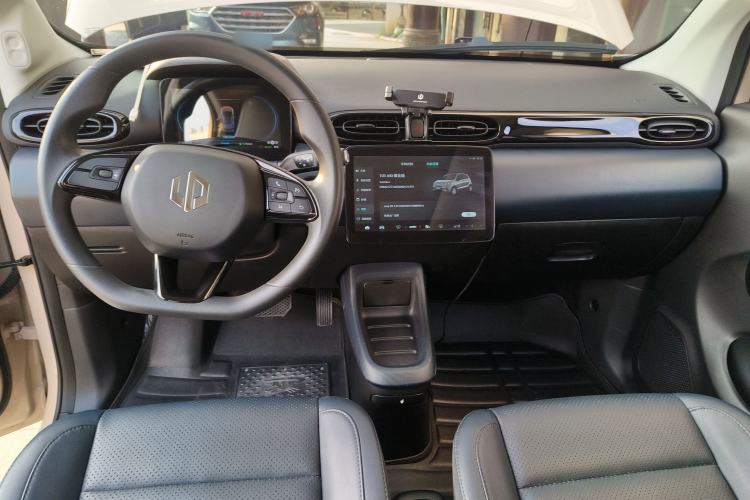 Used Leapmotor T03 2022 YAOJIN Edition Center Console