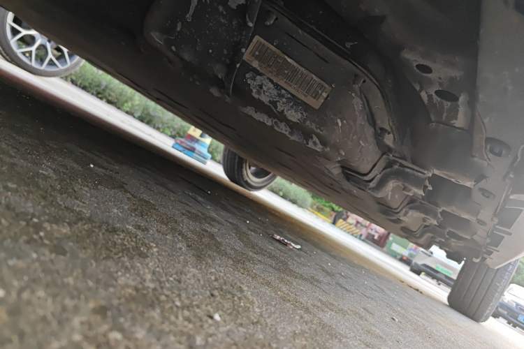Used Leapmotor T03 2022 YAOJIN Edition Chassis Front Left