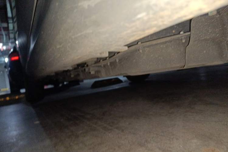 Used Leapmotor T03 2022 Star Diamond Edition Chassis Front Right