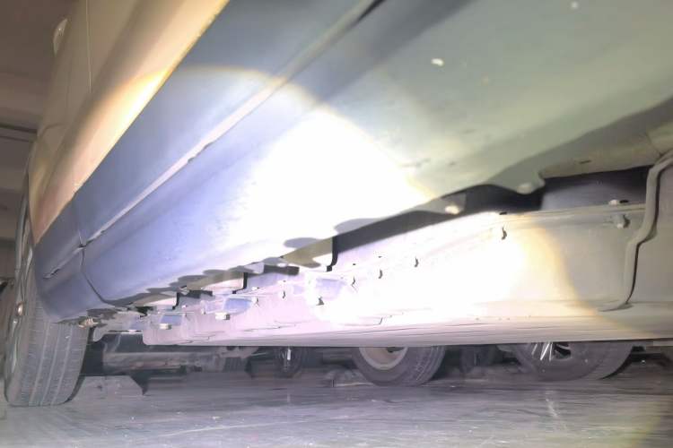 Used Leapmotor T03 2022 YAOJIN Edition Chassis Front Right