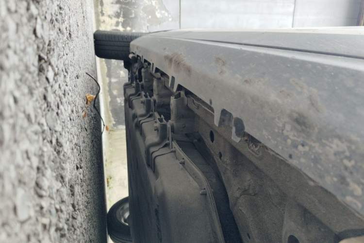 Used Leapmotor T03 2022 Star Diamond Edition Chassis Front Right