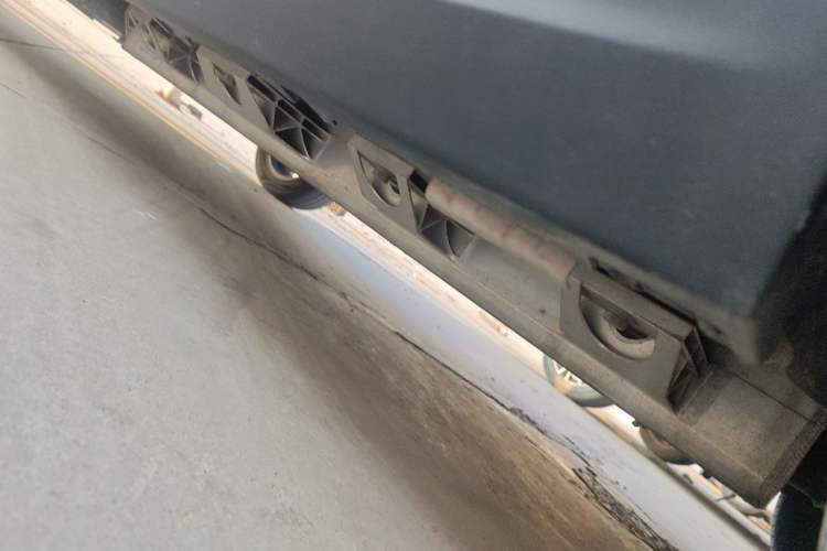 Used Leapmotor T03 2022 Special Edition Chassis Rear Left