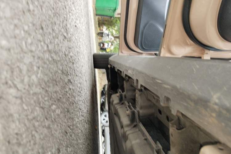 Used Leapmotor T03 2022 Star Diamond Edition Chassis Rear Left