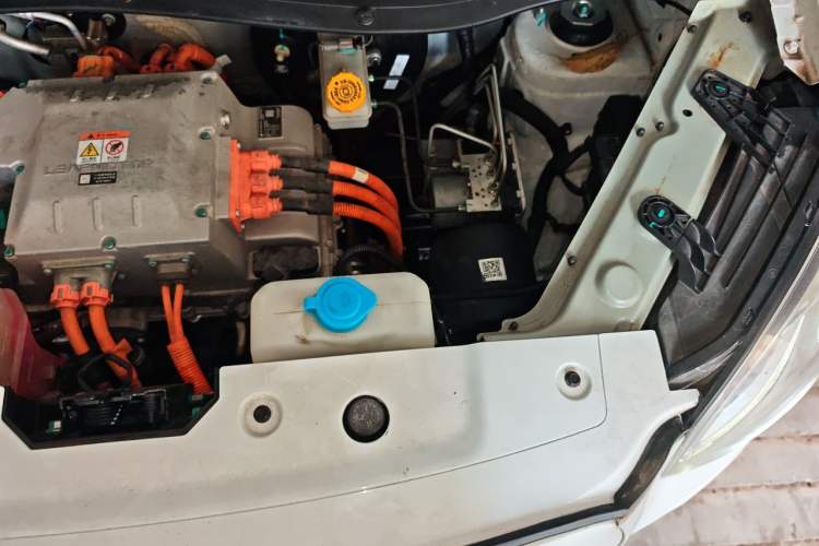 Used Leapmotor T03 2022 Crystal Edition Engine Bay Left