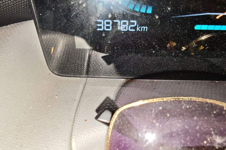 Used Leapmotor T03 2022 Crystal Edition Odometer Close Up