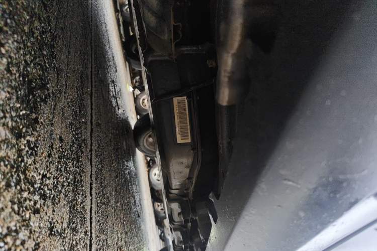 Used Leapmotor T03 2022 Crystal Edition Chassis Front Left