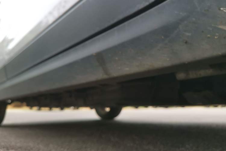 Used Leapmotor T03 2022 YAOJIN Edition Chassis Front Right