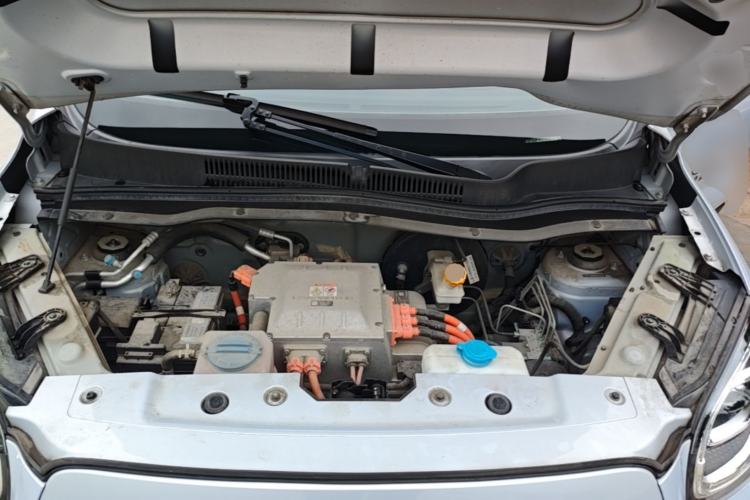 Used Leapmotor T03 2022 Crystal Edition Engine Bay