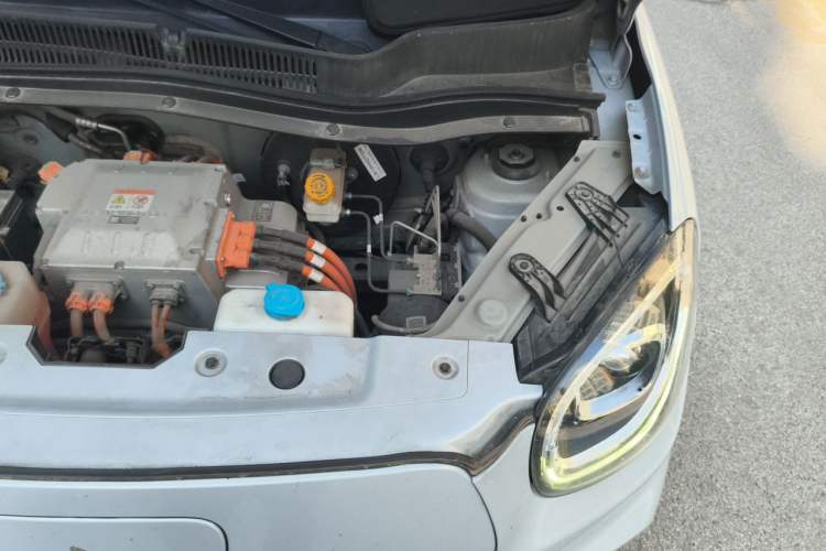 Used Leapmotor T03 2022 Star Diamond Edition Engine Bay Left