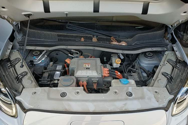 Used Leapmotor T03 2022 Star Diamond Edition Engine Bay