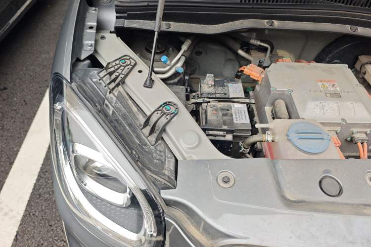Used Leapmotor T03 2022 Crystal Edition Engine Bay Right