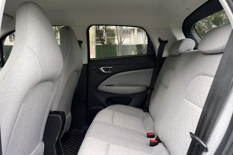Used Leapmotor T03 2022 Glazed Edition Exterior 4