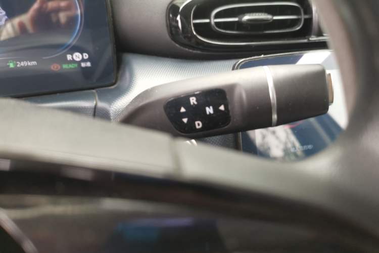Used Leapmotor T03 2022 YAOJIN Edition Gear Lever