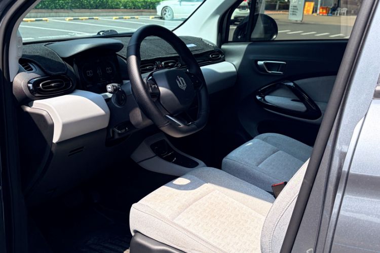 Used Leapmotor T03 2022 Crystal Edition Interior 5