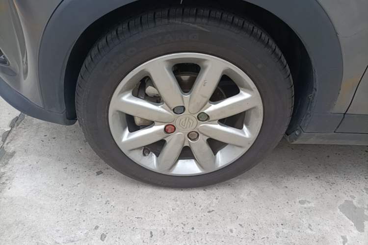 Used Leapmotor T03 2022 Glazed Edition Left Front Wheel Hub