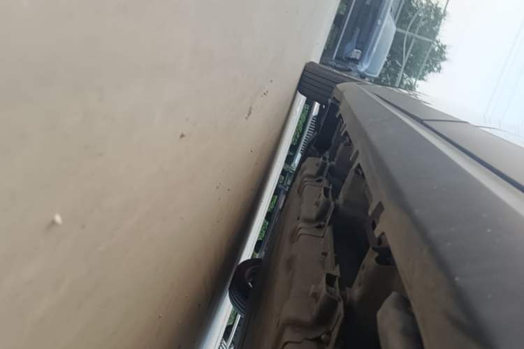 Used Leapmotor T03 2022 Crystal Edition Left Side Sill