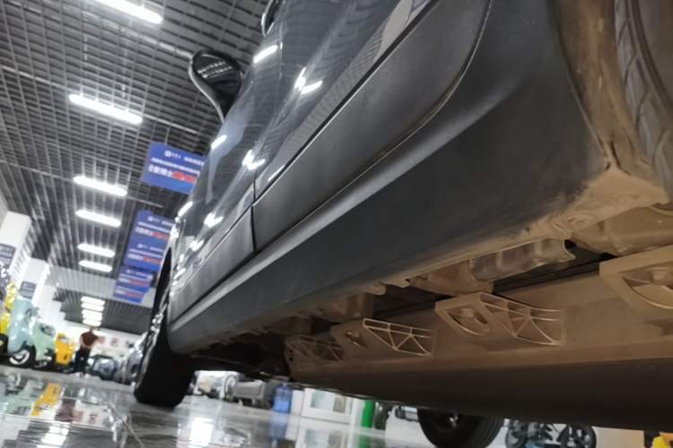 Used Leapmotor T03 2022 Special Edition Left Side Sill