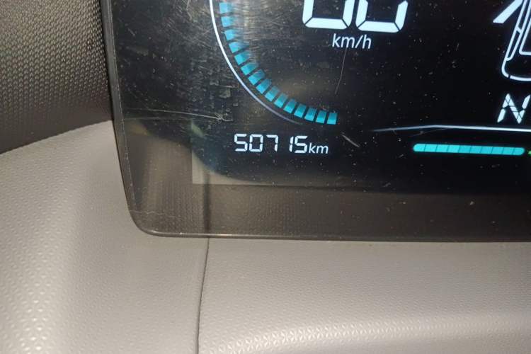 Used Leapmotor T03 2022 Crystal Edition Odometer Close Up