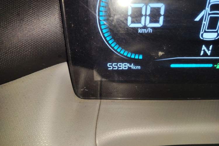 Used Leapmotor T03 2022 Crystal Edition Odometer Close Up