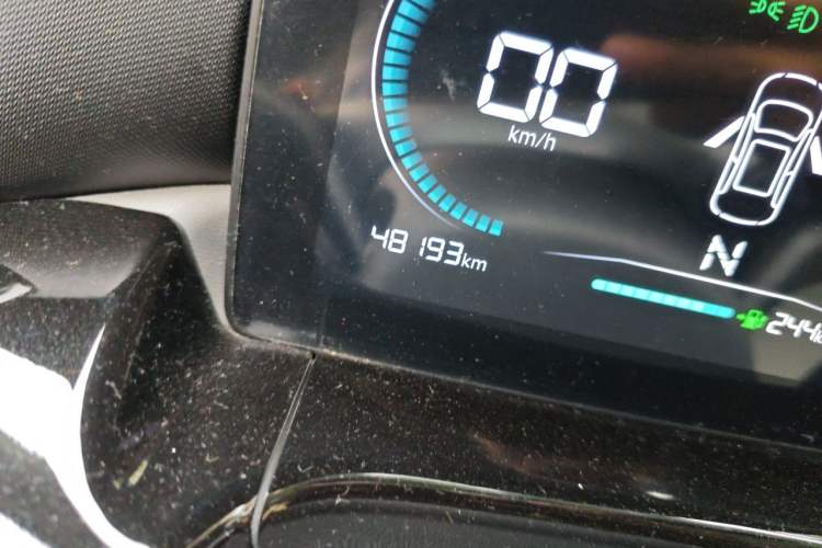 Used Leapmotor T03 2022 Glazed Edition Odometer Close Up