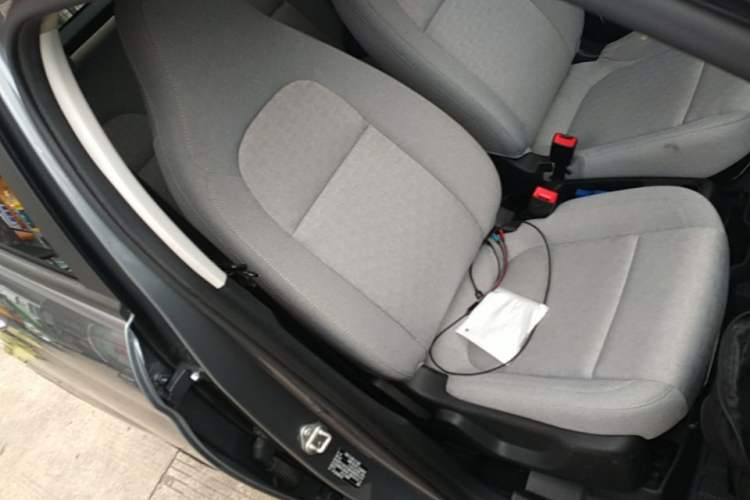 Used Leapmotor T03 2022 Crystal Edition Right Front Seat