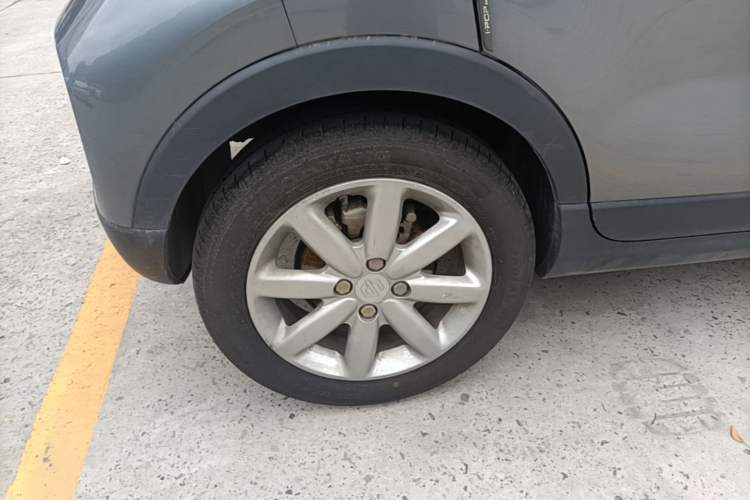 Used Leapmotor T03 2022 Glazed Edition Right Rear Wheel Hub
