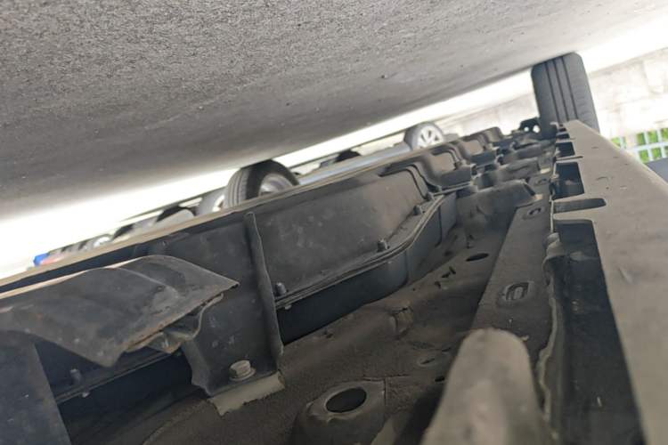 Used Leapmotor T03 2022 Crystal Edition Right Side Sill