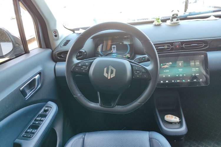 Used Leapmotor T03 2022 Glazed Edition Steering Wheel