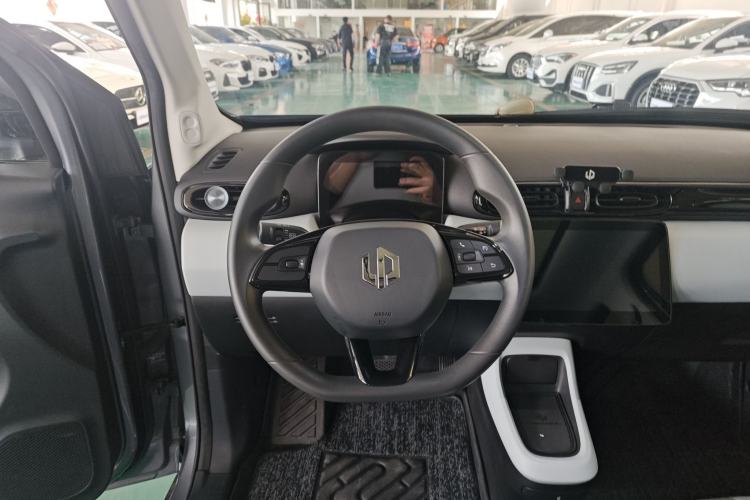 Used Leapmotor T03 2022 YAOJIN Edition Steering Wheel