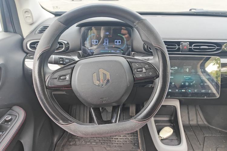 Used Leapmotor T03 2022 Crystal Edition Steering Wheel