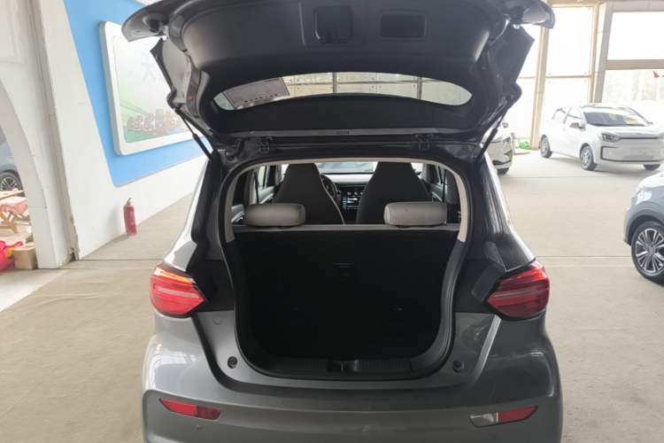 Used Leapmotor T03 2022 Agate Edition Trunk