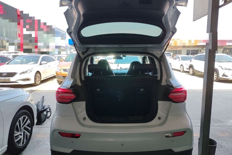 Used Leapmotor T03 2022 Glazed Edition Trunk