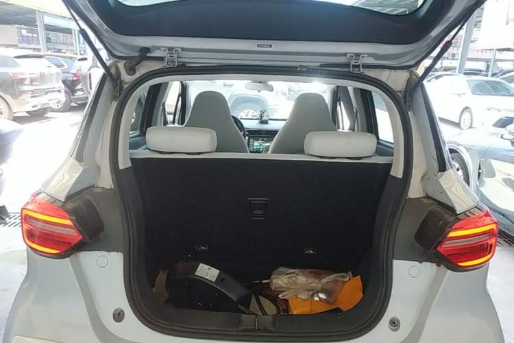 Used Leapmotor T03 2022 Star Diamond Edition Trunk