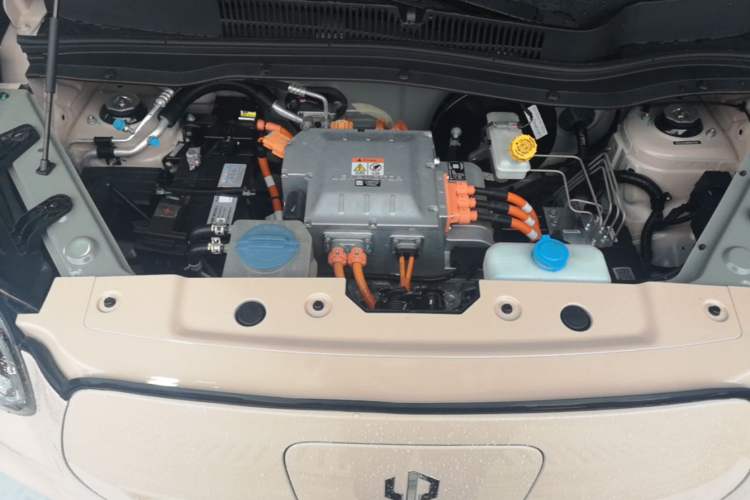 Used Leapmotor T03 2022 Special Edition Engine Bay