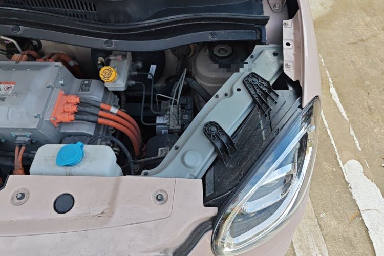 Used Leapmotor T03 2022 YAOJIN Edition Engine Bay Left