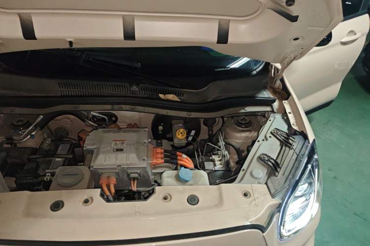 Used Leapmotor T03 2022 Star Diamond Edition Engine Bay Left