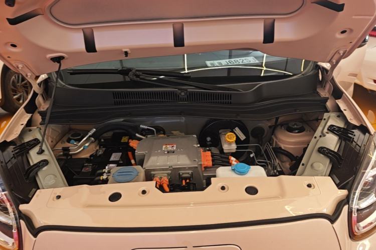 Used Leapmotor T03 2022 Special Edition Engine Bay